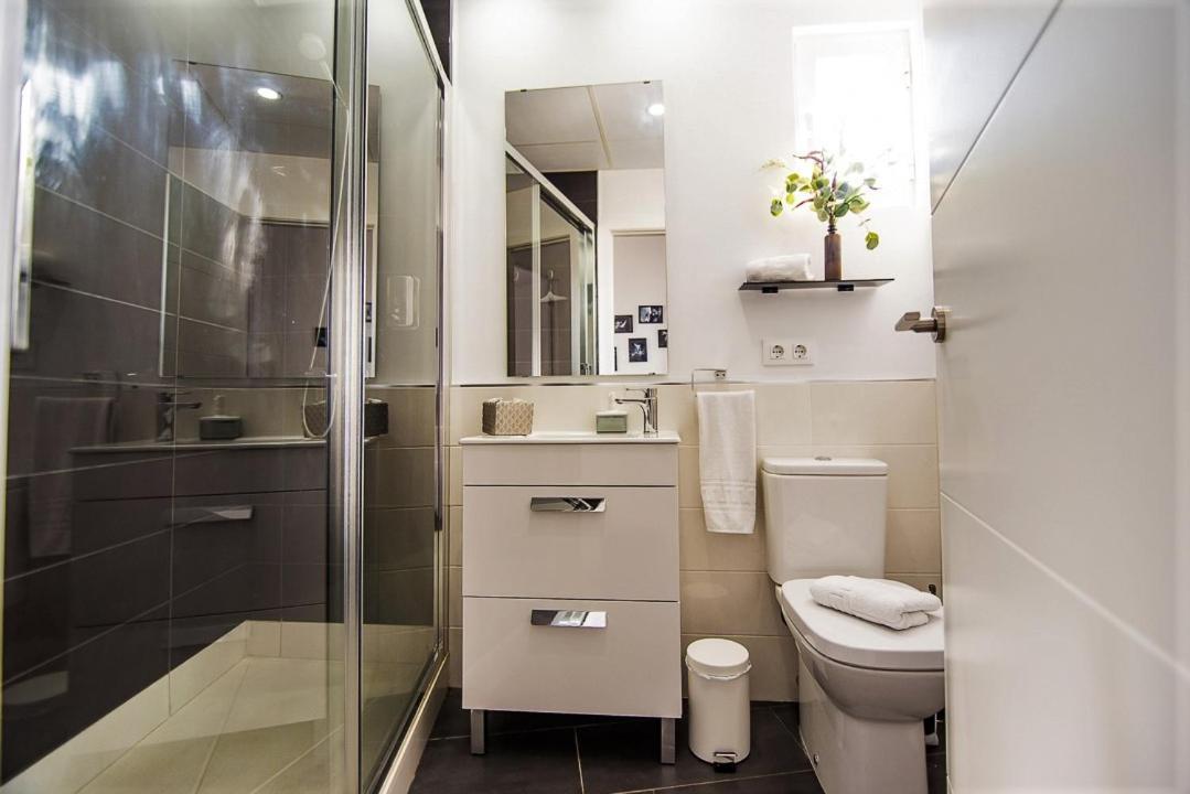 Апартаменты Tourist House Atico San Luis Севилья Экстерьер фото